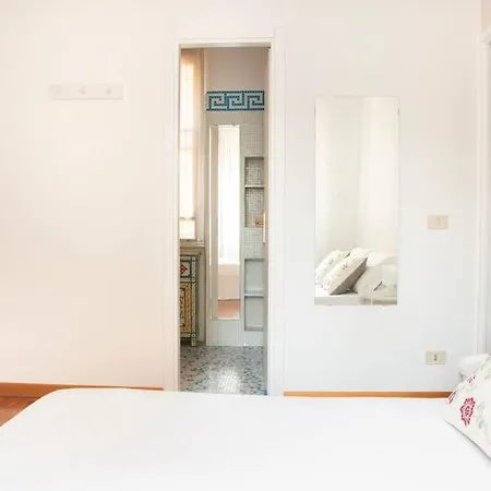 Apartman Elegante Blanc - Nomentano *